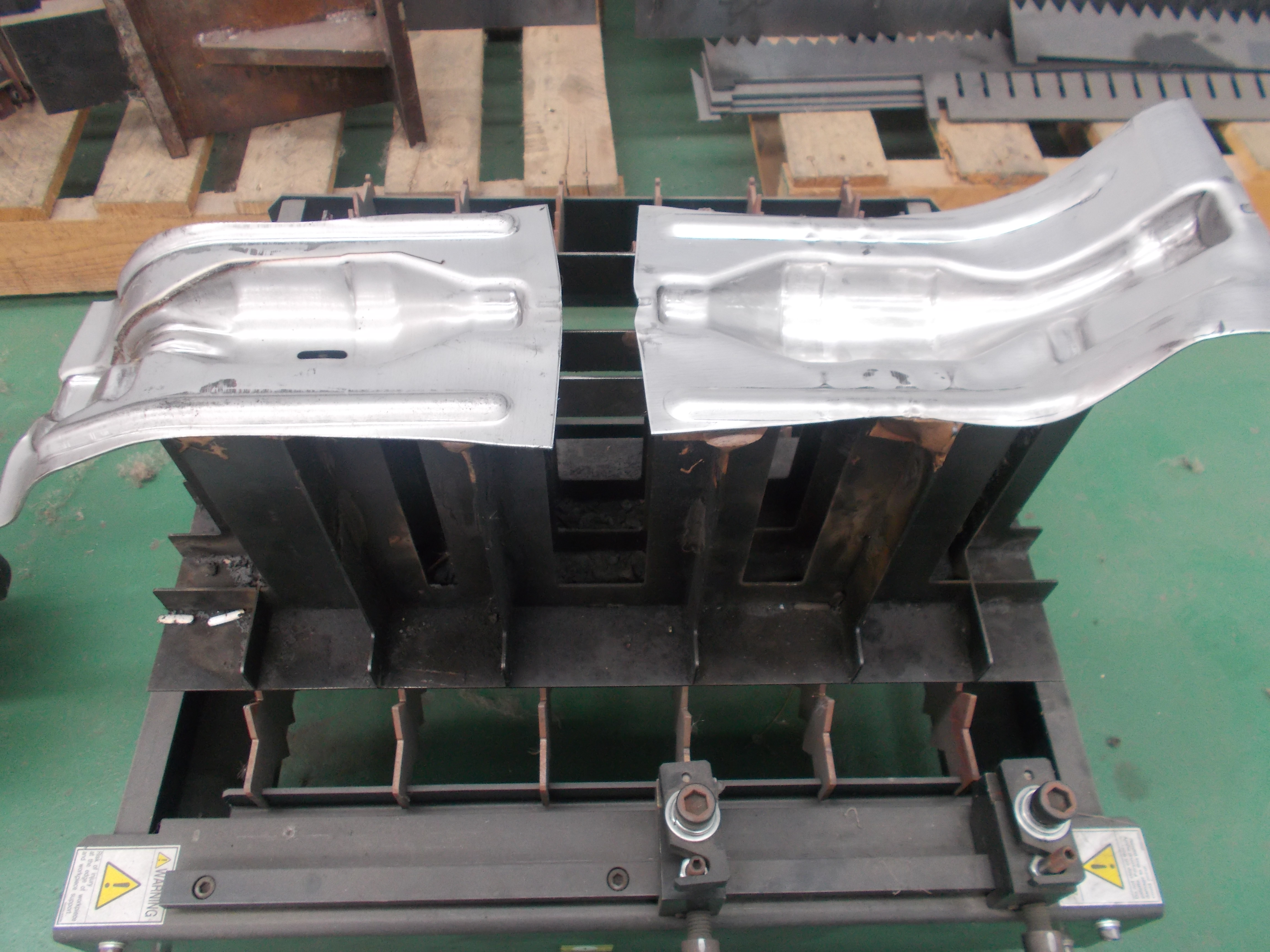 3D Laser Cutting Automotive Parts Precision